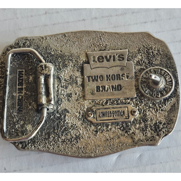 Vintage Levi's Strauss & Co. Two Horse Brand Limited Edition Belt Buckle Alloy - Picture 2 of 8